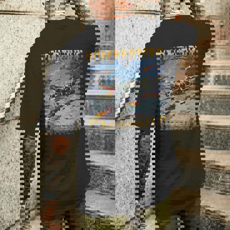 面白いクロコダイルミームボンバルディーロクロコダイルファニーブレインレッド メンズTシャツ バックプリント 彼への贈り物