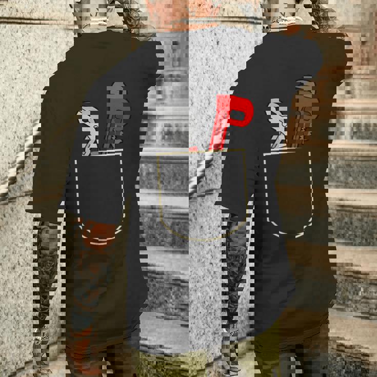 面白いパイプレンチ ポケット入り ギフト 配管工ポケット メンズTシャツ バックプリント 彼への贈り物