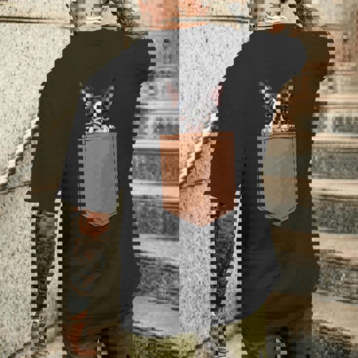 面白いボストンテリア 犬のポケットデザイン ボストンテリア愛好家 メンズTシャツ バックプリント 彼への贈り物