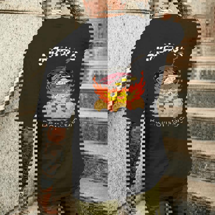 食品愛好家、カルシファーのベーコン、エッグクック。 メンズTシャツ バックプリント 彼への贈り物