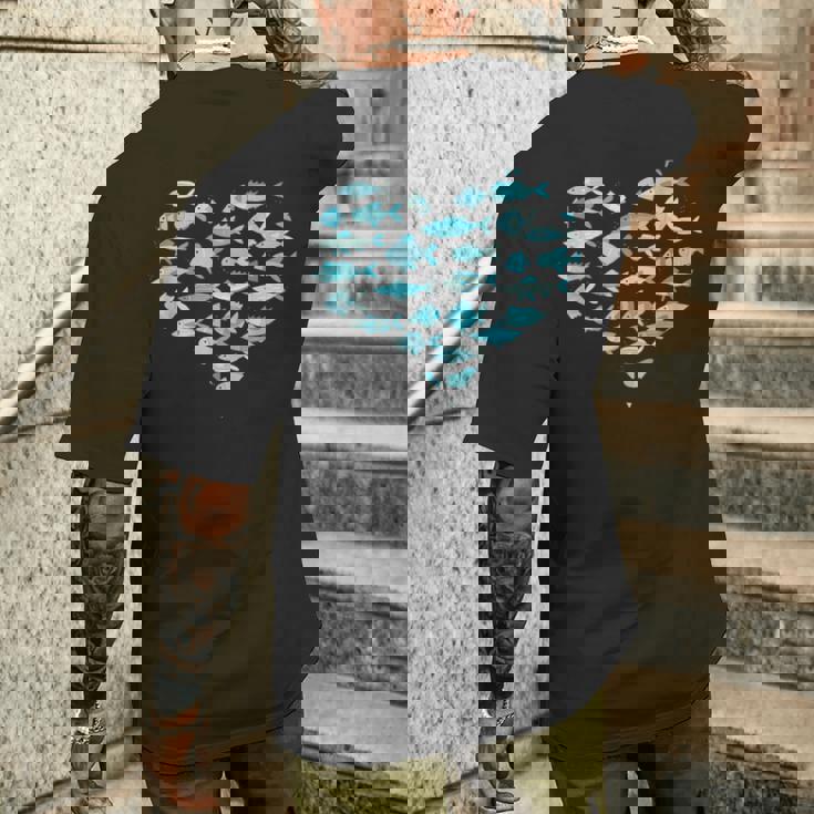 魚拓 珍魚 水生 魚の湯 聖域 つりにいく 魚好き かいよう 海の生き物 金魚 ファンブル 魚座 メンズTシャツ バックプリント 彼への贈り物