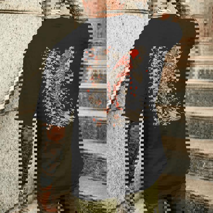 鯉 アジアン 鯉 錦鯉 魚 さくら 桜 季節 メンズTシャツ バックプリント 彼への贈り物