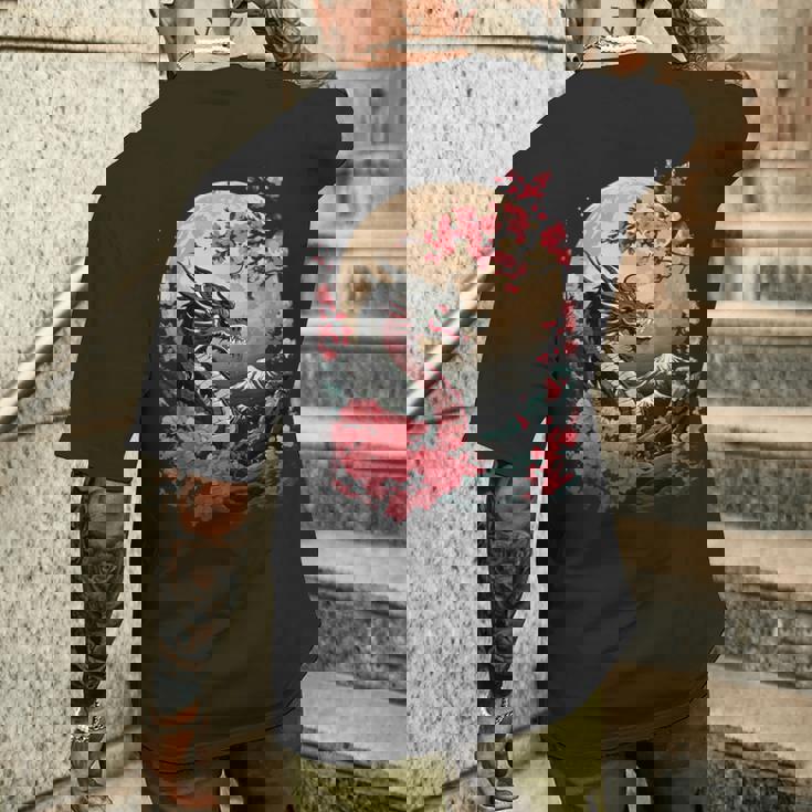 黒龍 桜 日本 美学 日本龍 メンズTシャツ バックプリント 彼への贈り物