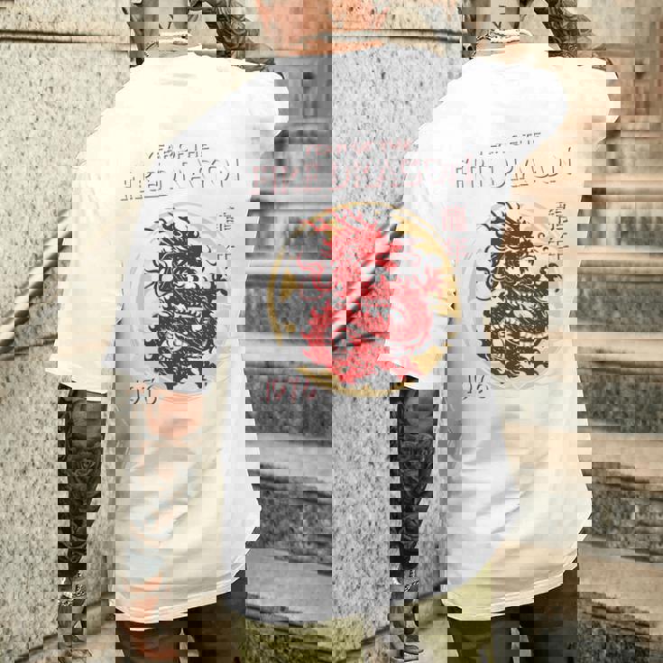 1976年 龍の年 誕生日 1976年 チャイニーズファイアードラゴン 長袖tシャツ メンズTシャツ バックプリント 彼への贈り物