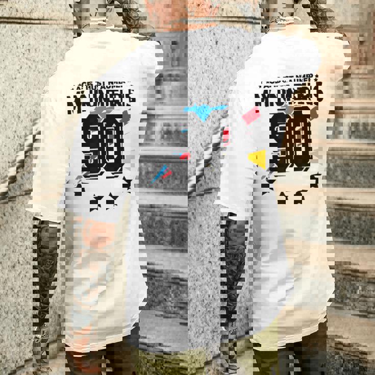 Age Is Just Number スポーツ 90歳 面白い 90歳の誕生日 メンズTシャツ バックプリント 彼への贈り物