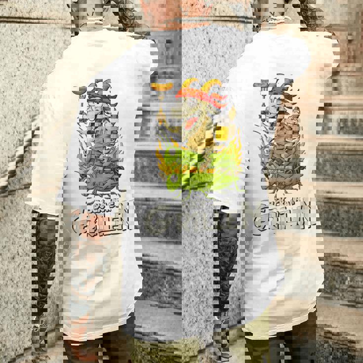 Bock Auf Grillen おもしろバーベキューアクセサリー ヤギ付きバーベキュー メンズTシャツ バックプリント 彼への贈り物