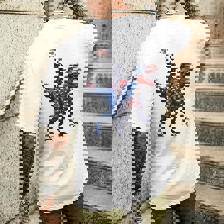 Dino Abraham Lincoln 4Th Of July Boys American Flag メンズTシャツ バックプリント 彼への贈り物