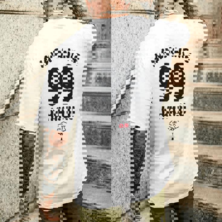 Have A Nice Hakuju 白寿 誕生日 誕生日おめでとう ネタ ジョーク ギャグ お笑い ツッコミ おもしろ メンズTシャツ バックプリント 彼への贈り物