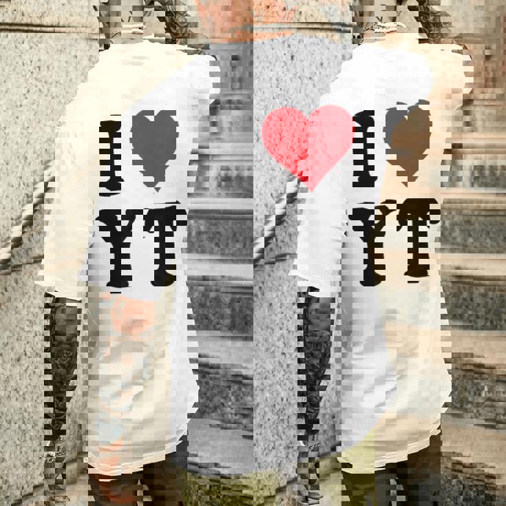 I Heart Yt Initials I Love YT First And Last Name YメンズTシャツ バックプリント 彼への贈り物