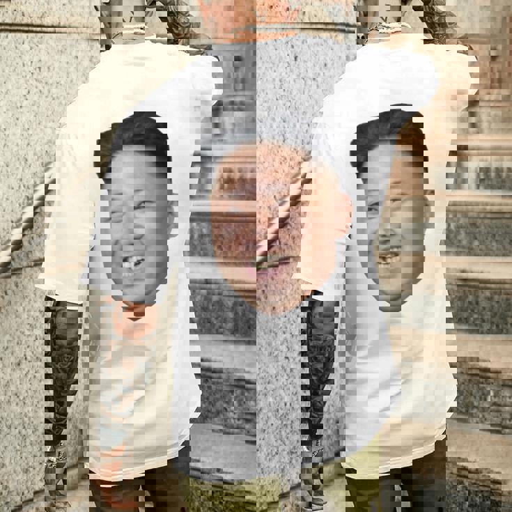 Kim Jong Un Big Face ロケットマン 北朝鮮パロディ メンズTシャツ バックプリント 彼への贈り物