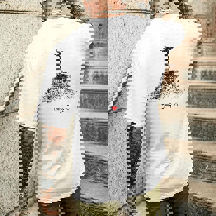 Rio De Janeiro リオデジャネイロのスカイライン イエスキリストの像 ブラジル 愛 メンズTシャツ バックプリント 彼への贈り物