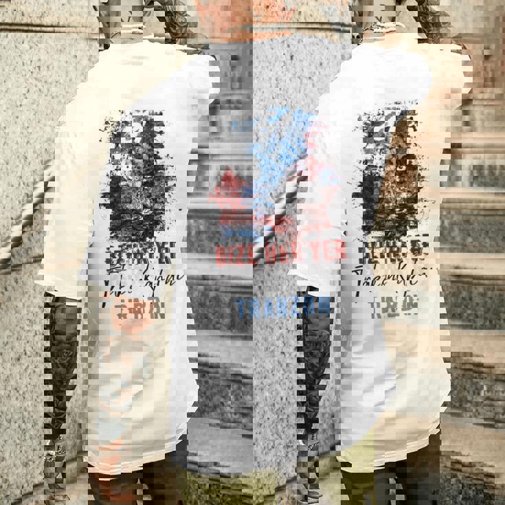 Trabzon 61 Bize Her Yer Trabzon ホワイトエディション メンズTシャツ バックプリント 彼への贈り物