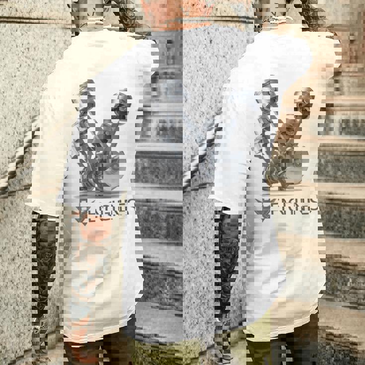 V8 エンジン メンズTシャツ バックプリント 彼への贈り物