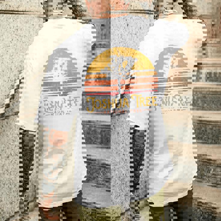 Vintage Joshua Tree National Park Retro メンズTシャツ バックプリント 彼への贈り物