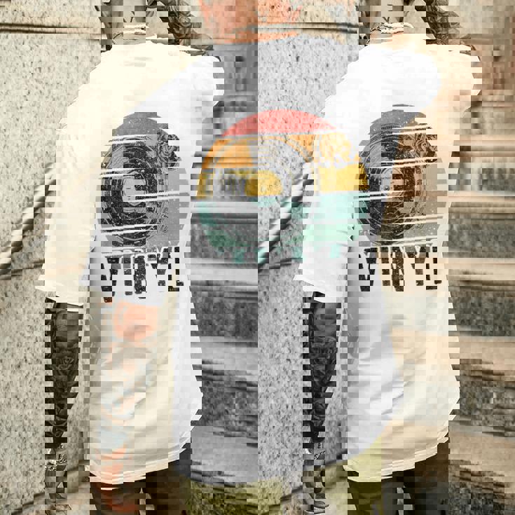 Vinyl Turntable Records Music Lp Djintageun レコードプレーヤー メンズTシャツ バックプリント 彼への贈り物