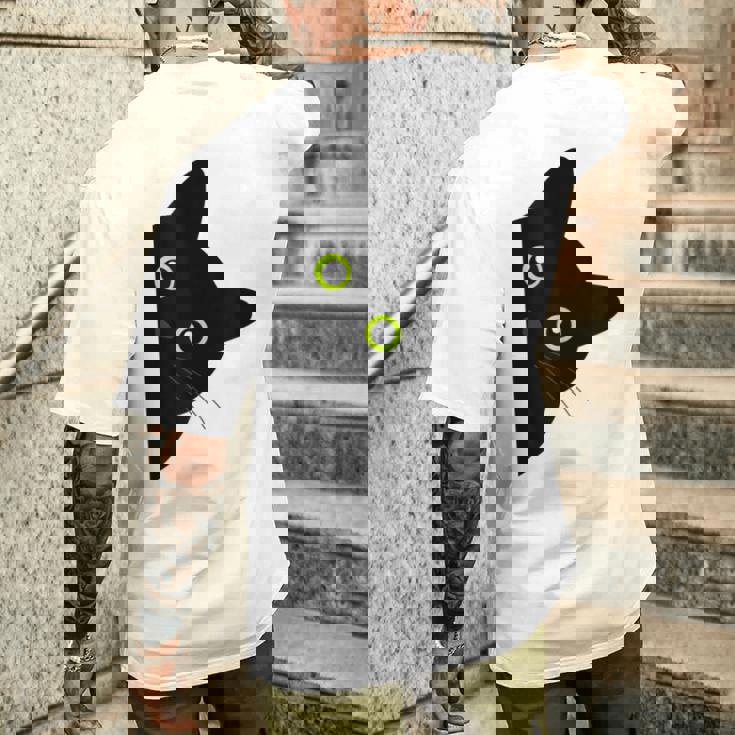 【覗くネコ】黒猫 にゃんこ 猫好き 猫 可愛い ネコ 子猫 ネコ好き 面白い 変な 遊び心 ネタ ウケ狙い おもしろ メンズTシャツ バックプリント 彼への贈り物