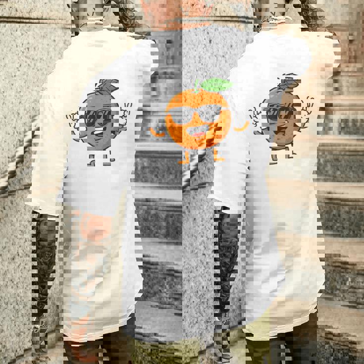 オレンジ 面白い 人間 クール シェード 腕 脚 夏 太陽 メンズTシャツ バックプリント 彼への贈り物