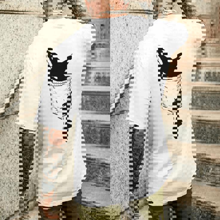 カジュアルなシャチ 面白いオルカをポケットに メンズTシャツ バックプリント 彼への贈り物