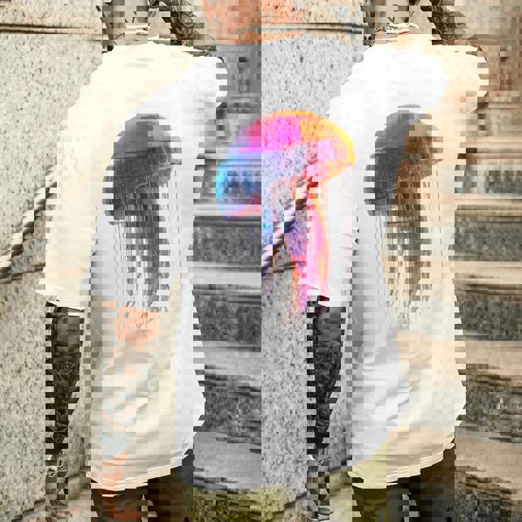 クラゲ 幾何学模様 動物 抽象 カラフル アート クラゲ メンズTシャツ バックプリント 彼への贈り物