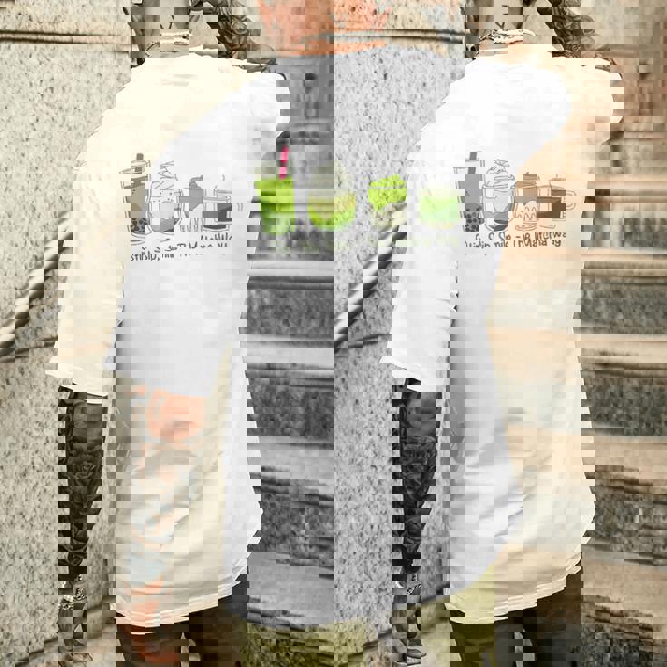 クリーミーダルゴナ抹茶ボバティー、スマイル、抹茶の方法 メンズTシャツ バックプリント 彼への贈り物