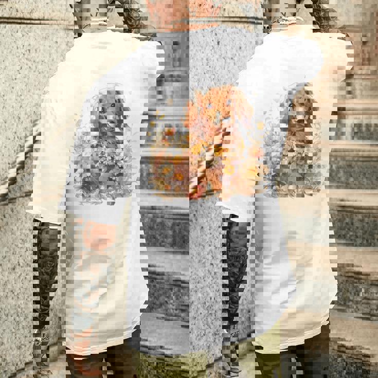 クリーム色の花のダックスフント 愛らしいミニドキシー犬 メンズTシャツ バックプリント 彼への贈り物