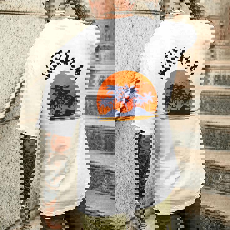 ケララ インド メンズTシャツ バックプリント 彼への贈り物