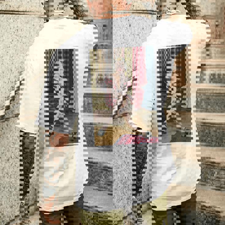 シンディ・ローパー Usポップシンガー 1993年 写真撮影 メンズTシャツ バックプリント 彼への贈り物