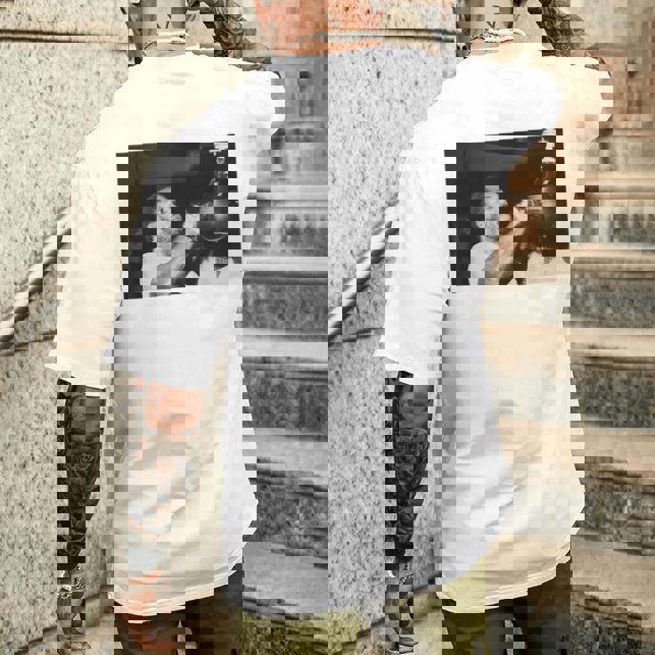 ジョー・フレイジャーが2度目のムハンマド・アリボクシングファイトに備える メンズTシャツ バックプリント 彼への贈り物