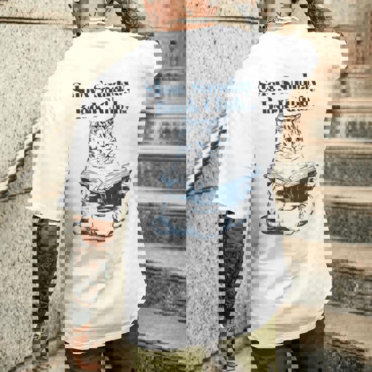 スローサンデーブッククラブ 本好きの猫 メンズTシャツ バックプリント 彼への贈り物