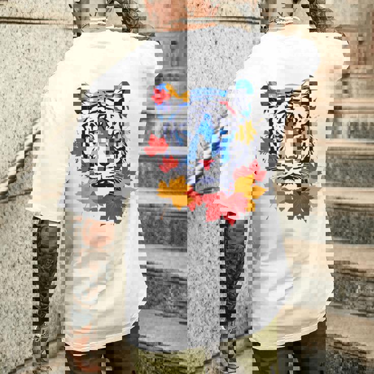 タイガー 動物 自然 動物園 抽象芸術 顔 虎 メンズTシャツ バックプリント 彼への贈り物