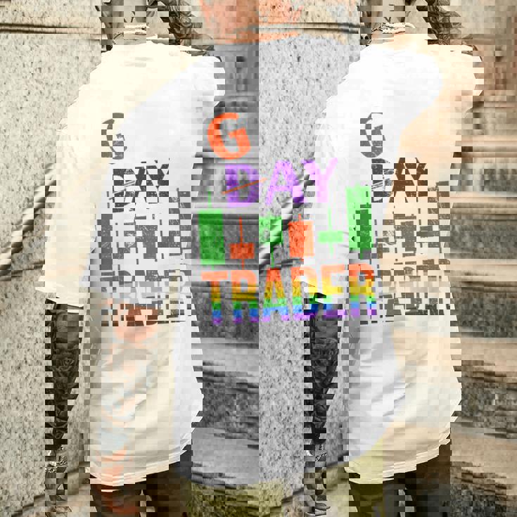 デイストライクスルーゲイトレーダープライド月間トレーディングオタクファニー。 メンズTシャツ バックプリント 彼への贈り物