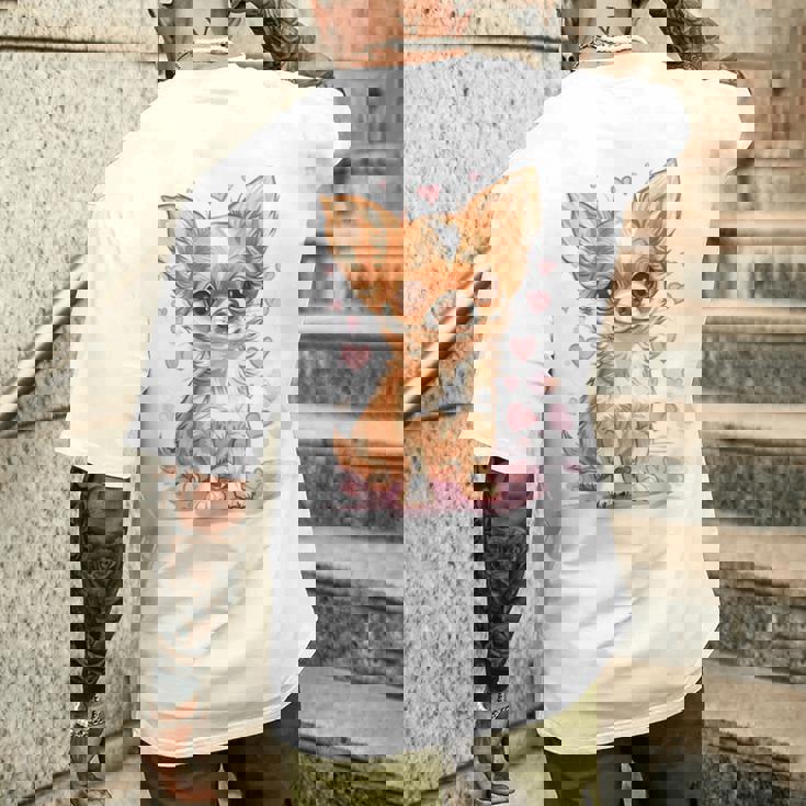 ハートに囲まれた愛らしいチワワ メンズTシャツ バックプリント 彼への贈り物