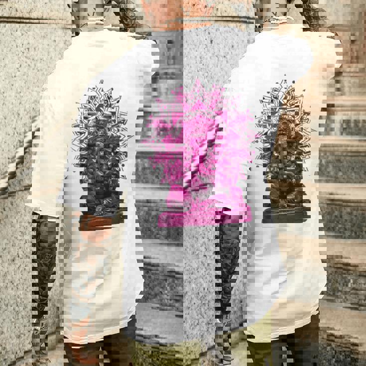 ピンク 象 ヒンドゥー教 ガネーシャ オーナメント メンズTシャツ バックプリント 彼への贈り物