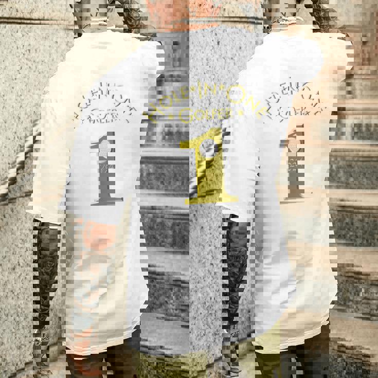 ホールインワンゴルファー2024ホールインワンゴルフ記念品 Hole In One Golfer 2024 メンズTシャツ バックプリント 彼への贈り物