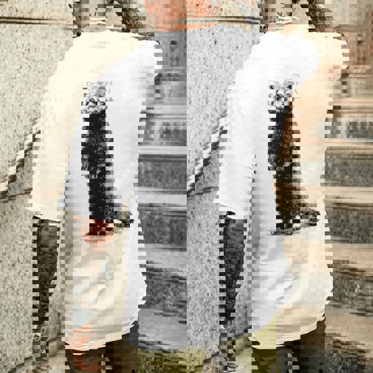 ミニマリストデザインのレッサーパンダ メンズTシャツ バックプリント 彼への贈り物