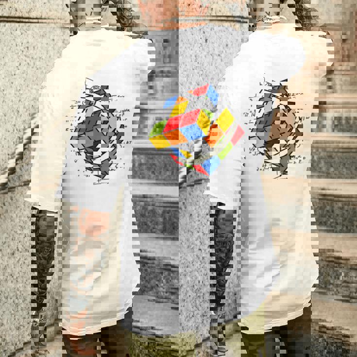ルービックキューブ ルービックキューブ マジックキューブ レトロ ルービ ヴィンテージ オタク メンズTシャツ バックプリント 彼への贈り物