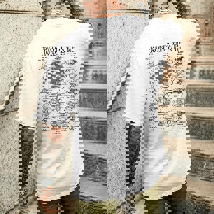 レコードプレーヤー ヴィンテージ 特許 Dj ターンテーブル 蓄音機 メンズTシャツ バックプリント 彼への贈り物