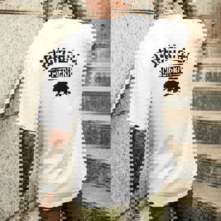 レトロ バークレー サンフランシスコ カリフォルニア ベイエリア オークランド メンズTシャツ バックプリント 彼への贈り物