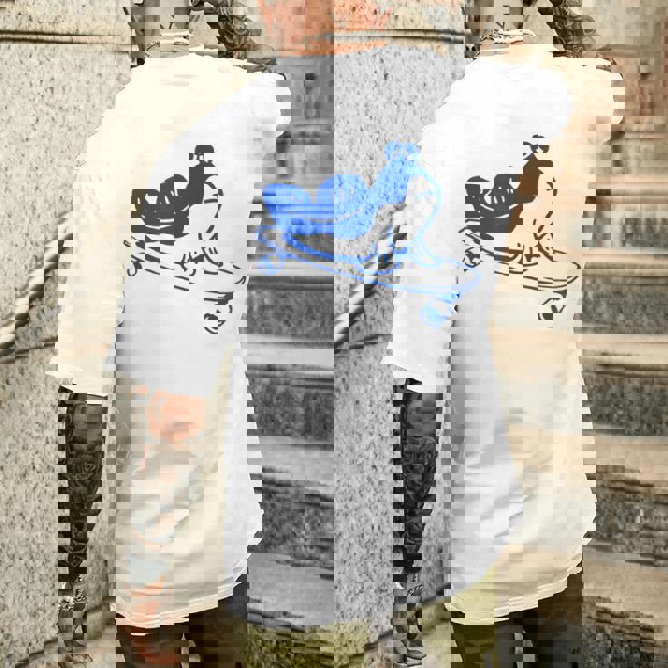 ロングボードライダーのためのミニマルアート。ボード上のマッドスキッパー。 メンズTシャツ バックプリント 彼への贈り物