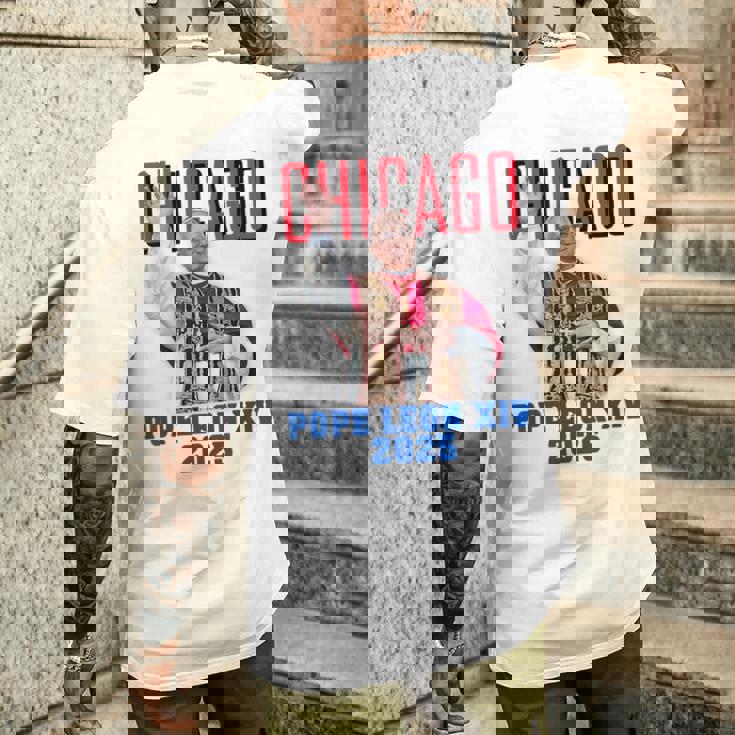 教皇レオンxiv 2025 – シカゴ初のアメリカ教皇デザイン メンズTシャツ バックプリント 彼への贈り物