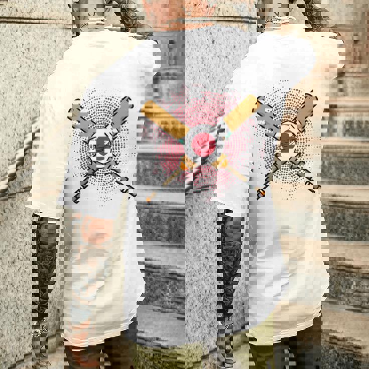 日本のクリケットラケットとボールの旗 長袖tシャツ メンズTシャツ バックプリント 彼への贈り物