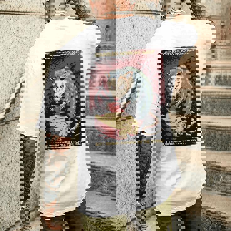 日本ホラーオポッサムアニメ レトロ 数え切れないほどの恐怖が待ち受けている 長袖tシャツ メンズTシャツ バックプリント 彼への贈り物