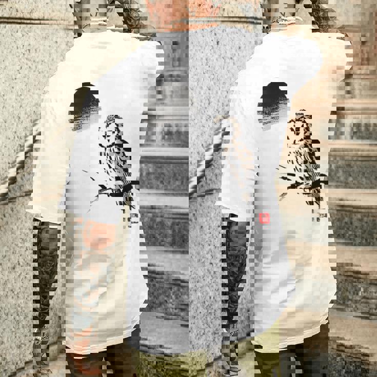 日本製 墨絵 ふくろう アート 墨筆 絵 漢字 知恵 – 日本文化デザイン メンズTシャツ バックプリント 彼への贈り物