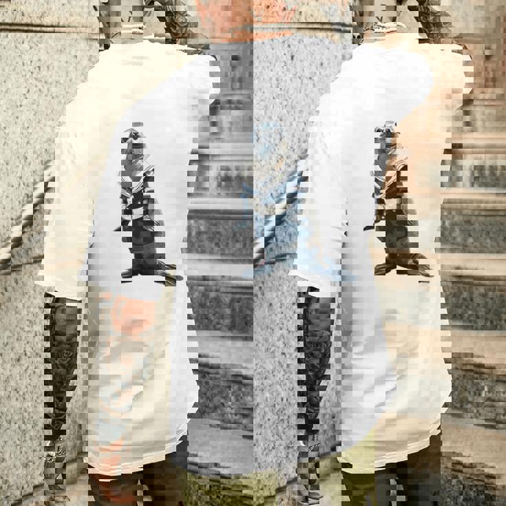 楽しいセーラー服のユーモラスなアザラシ メンズTシャツ バックプリント 彼への贈り物