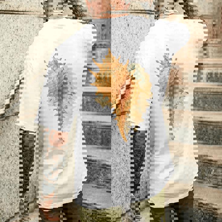 水彩 ムレックス 貝殻 貝殻 ハンティング ビーチコーミング メンズTシャツ バックプリント 彼への贈り物