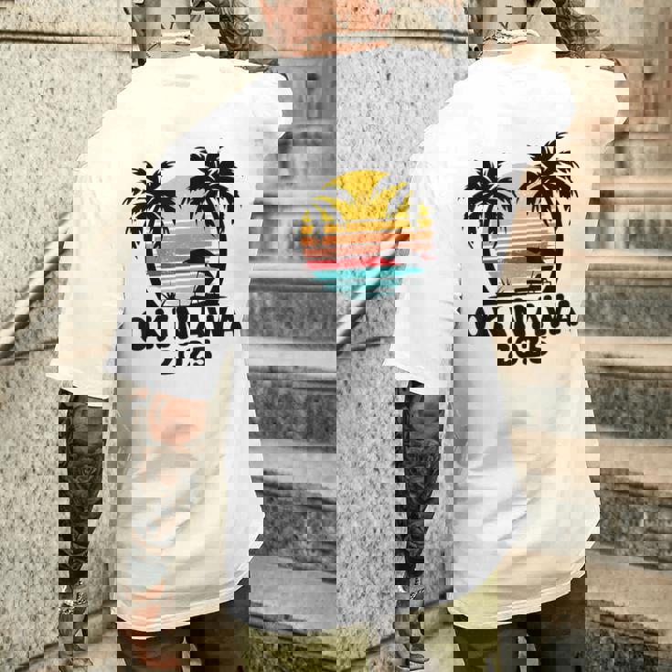 沖縄 2025 家族旅行 友達 団体行楽 マッチング メンズTシャツ バックプリント 彼への贈り物