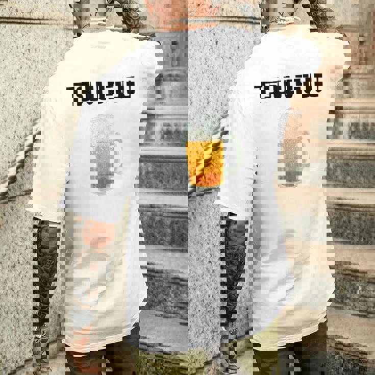 痛風 ビール 自虐 デブ ウケる ギフト ロゴ 面白 ジョーク おもしろ ネタ オリジナル 白 メンズTシャツ バックプリント 彼への贈り物