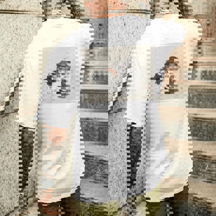 眠れる猫 子猫 このばいれい 日本 美術 絵画 かわいい 墨 メンズTシャツ バックプリント 彼への贈り物