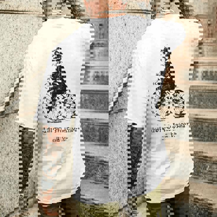 自転車に乗ったベートーベン ルートヴィグバン ベートーベン メンズTシャツ バックプリント 彼への贈り物