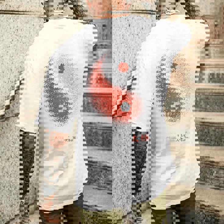 陰陽太極拳アート、背中にプリント メンズTシャツ バックプリント 彼への贈り物